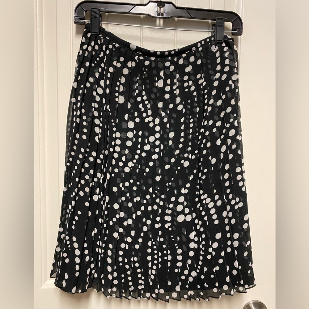 Jones New York Skirt